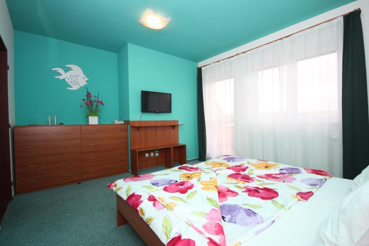 Apartmany, Penzion, Wellness U Zlate Rybky Vyškov Buitenkant foto