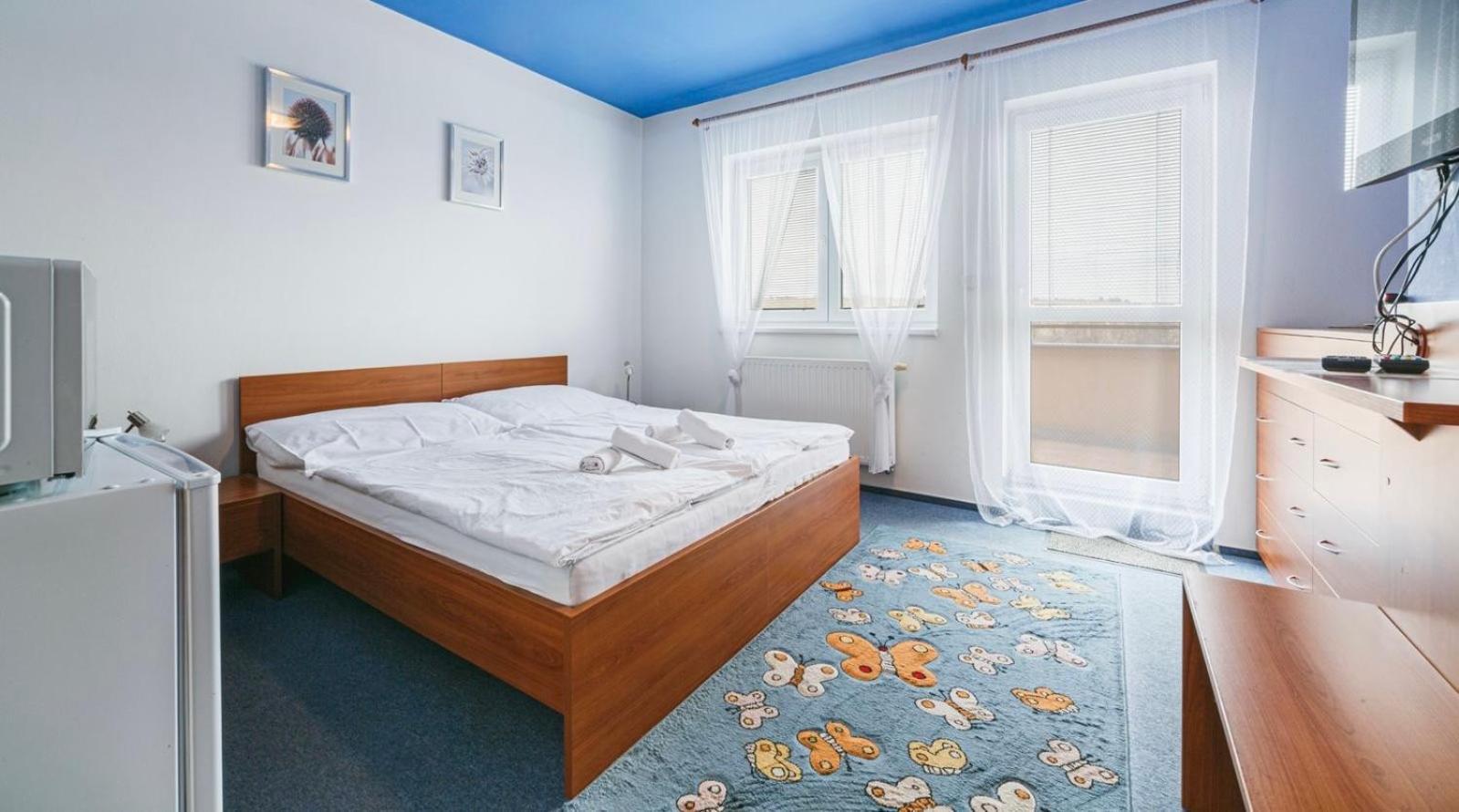 Apartmany, Penzion, Wellness U Zlate Rybky Vyškov Buitenkant foto